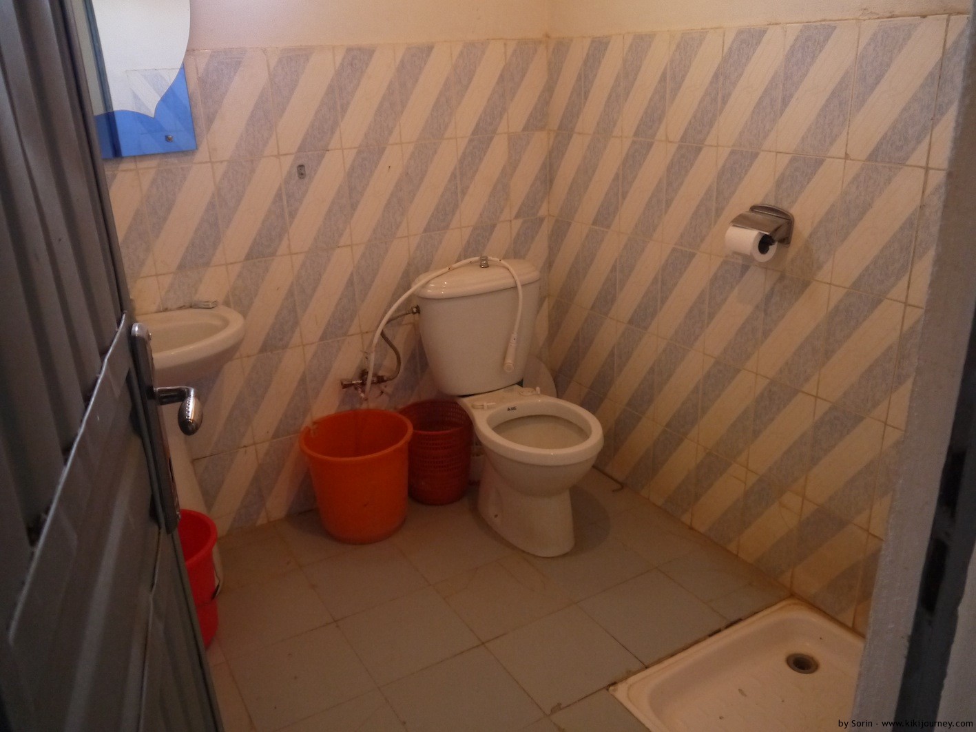 langano resort hotel bathroom