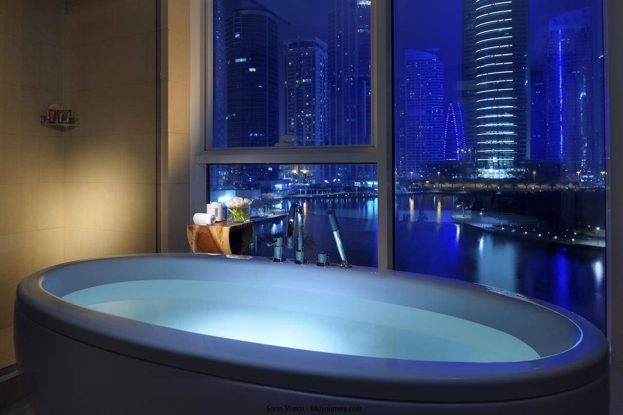 Mövenpick Hotel Jumeirah Lakes Towers Dubai