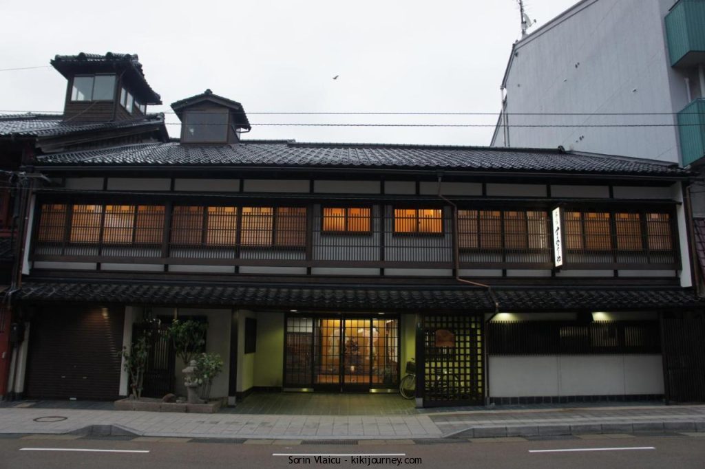 where to stay in kanazawa